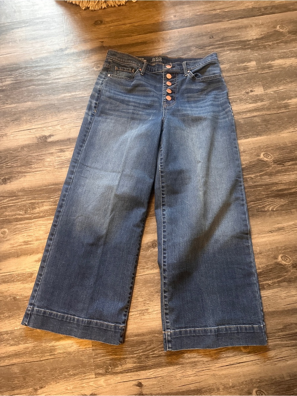 a.n.a High-Rise Wide Leg Crop Jeans in Dark Blue with Button Fly size 8